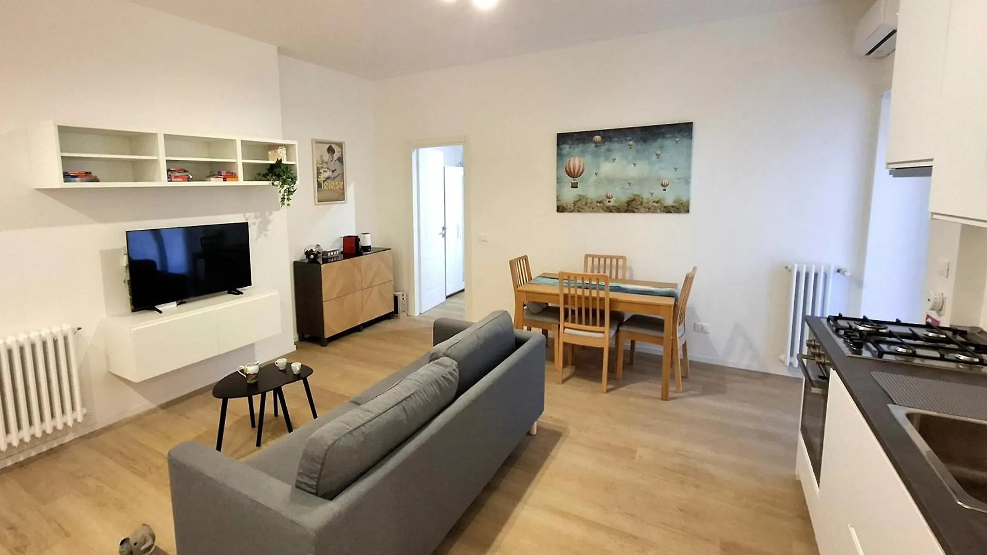 Apartment Dimoralexis, The House In Front Of Vatican'S Walls Rome Italy